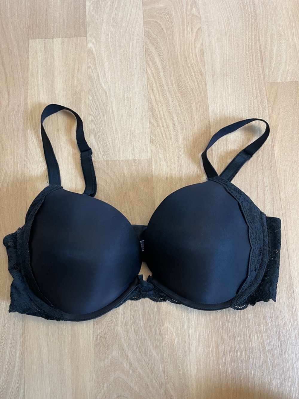 Victorias Secret Lace Dream Angels Push Up 38D